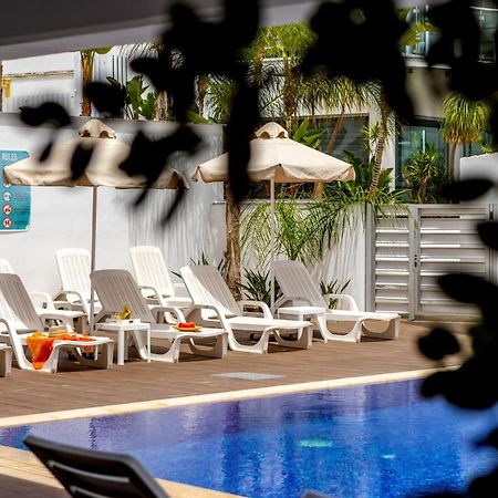 Milea Hotel Ayia Napa Exteriör bild