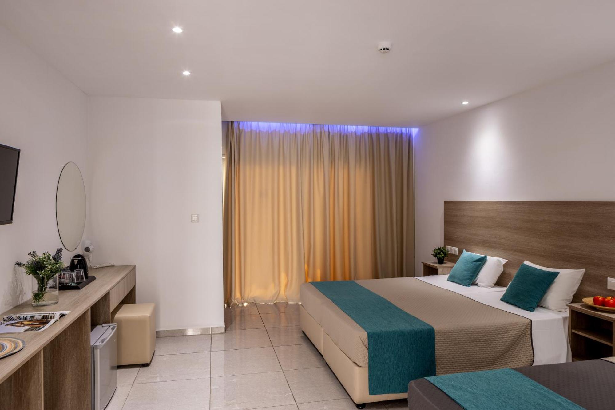 Milea Hotel Ayia Napa Rum bild