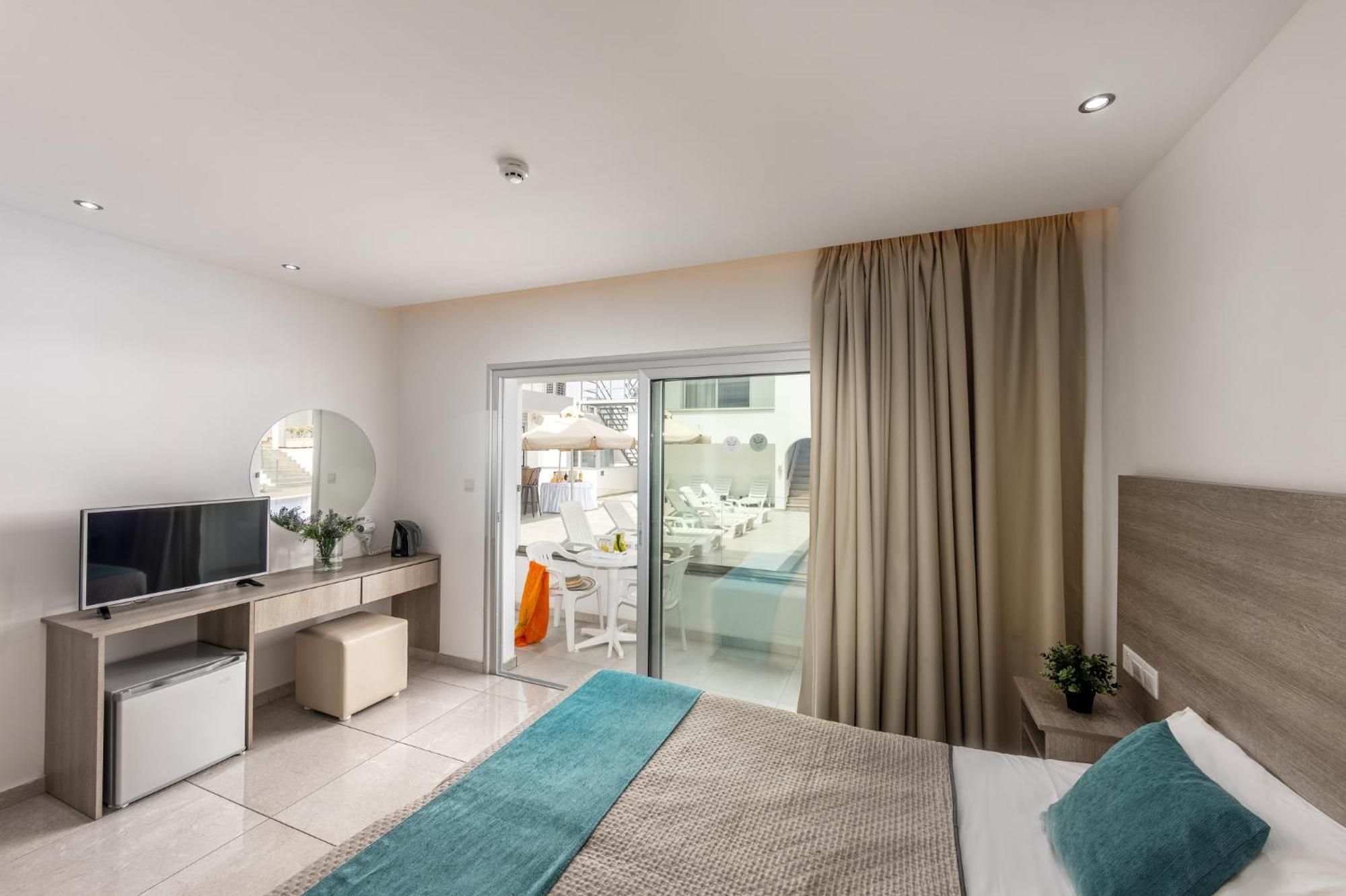 Milea Hotel Ayia Napa Rum bild