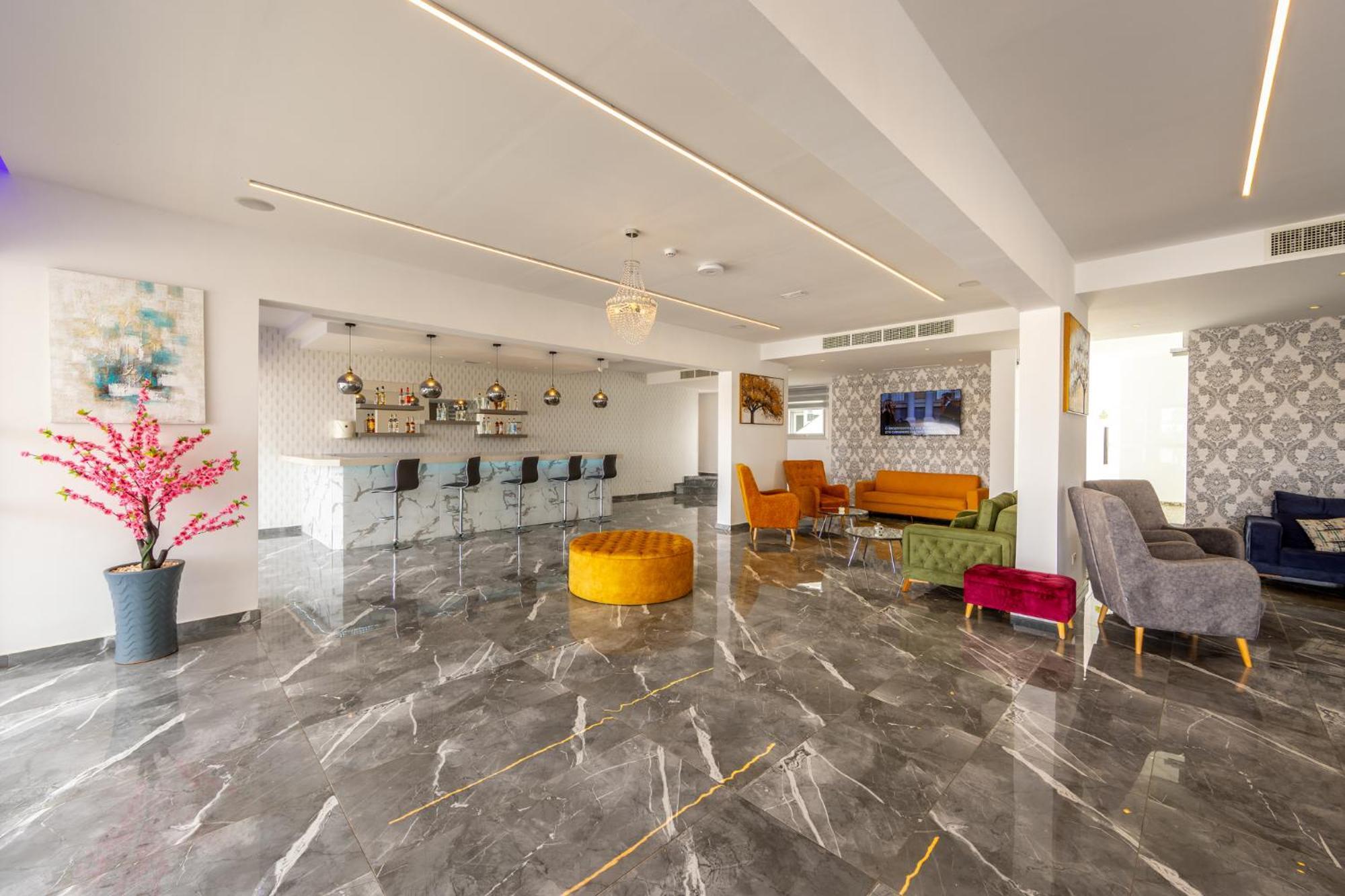 Milea Hotel Ayia Napa Exteriör bild