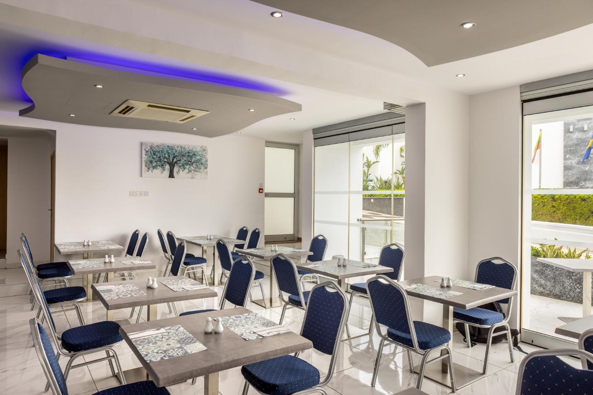 Milea Hotel Ayia Napa Exteriör bild