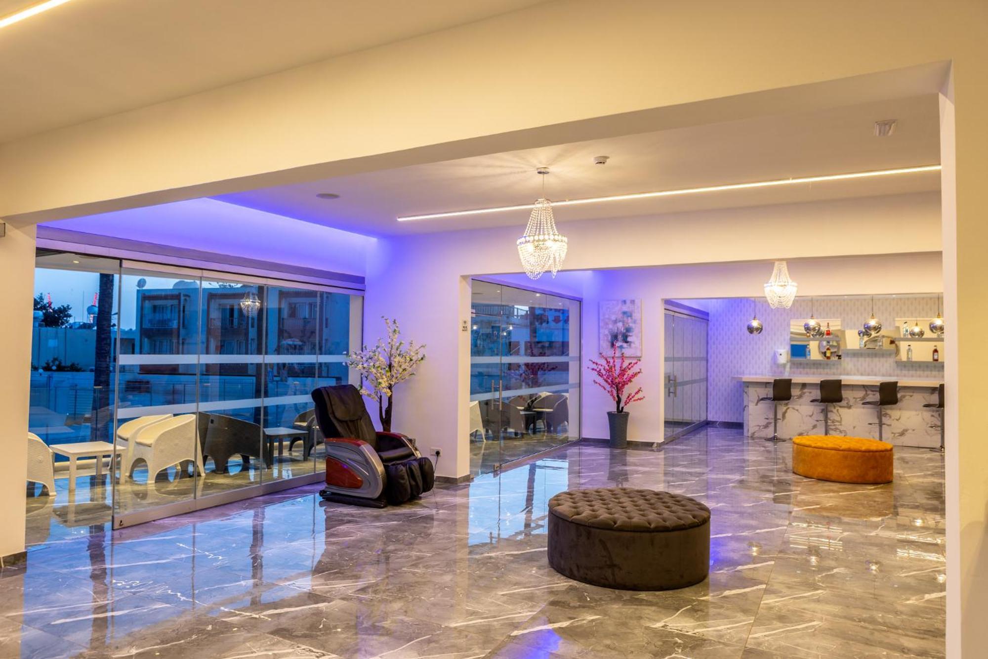 Milea Hotel Ayia Napa Exteriör bild